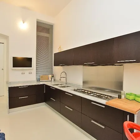 Izzhome Dsign Ξενοδοχείο Κάλιαρι