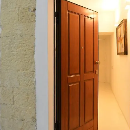 Izzhome Dsign 2*